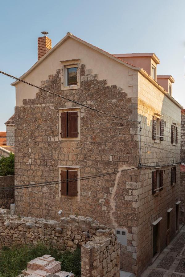 Apartments Bepi Komiža Buitenkant foto