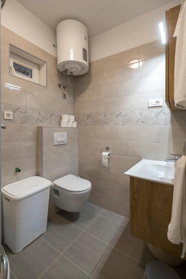 Apartments Bepi Komiža Buitenkant foto